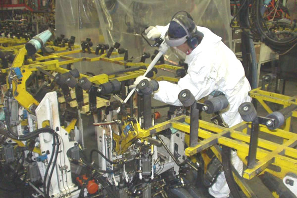 acqua ad alta pressione applicata su banchi di preparazione